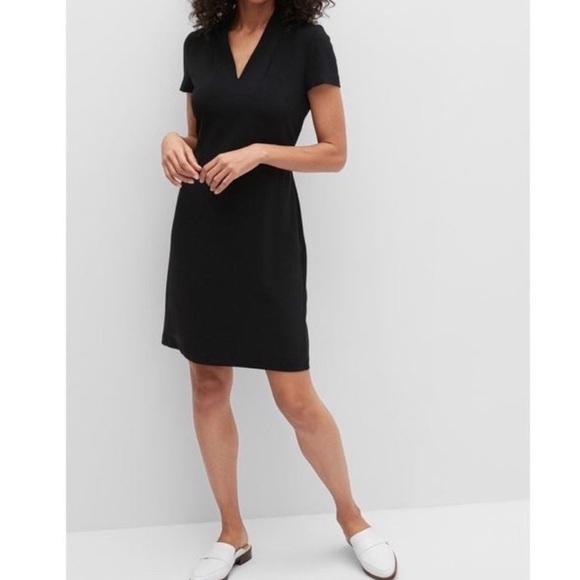 Banana Republic Dresses & Skirts - Banana Republic Pleat-Neck Sheath Dress-Black Size 8